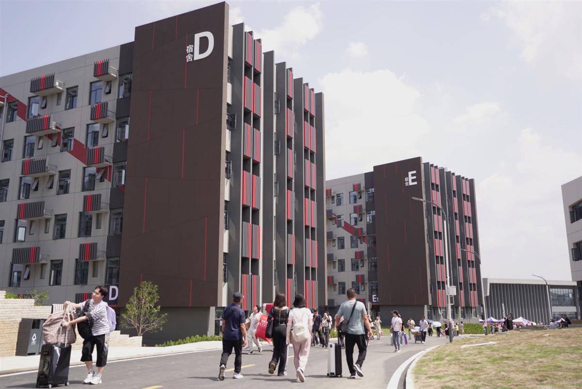 注册返现金